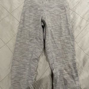 Lululemon cropped align leggings
